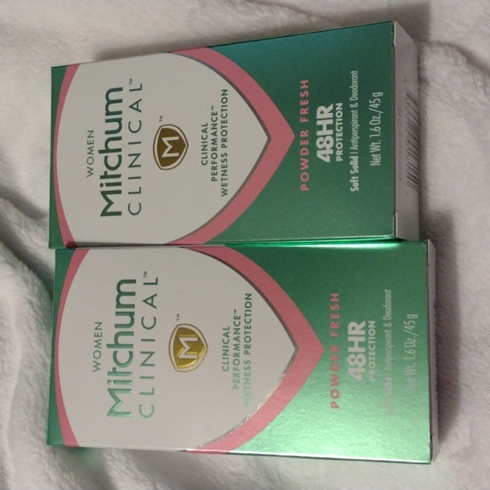 Women Mitchum Clinical Powder Fresh Deodorant New set of 2